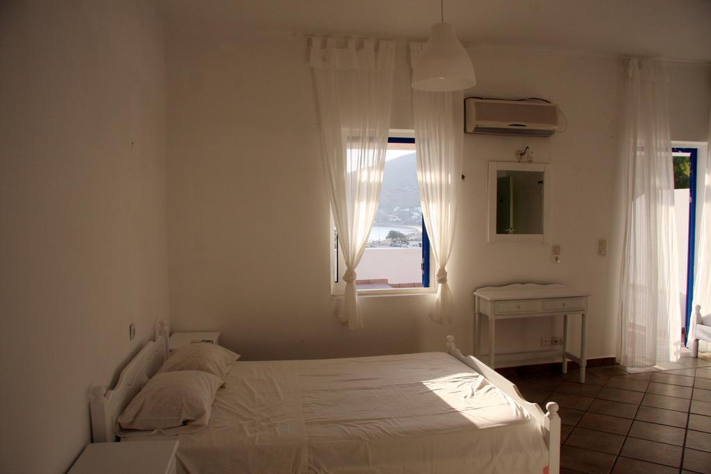 Armadoros Hotel / Ios Backpackers Ngoại thất bức ảnh