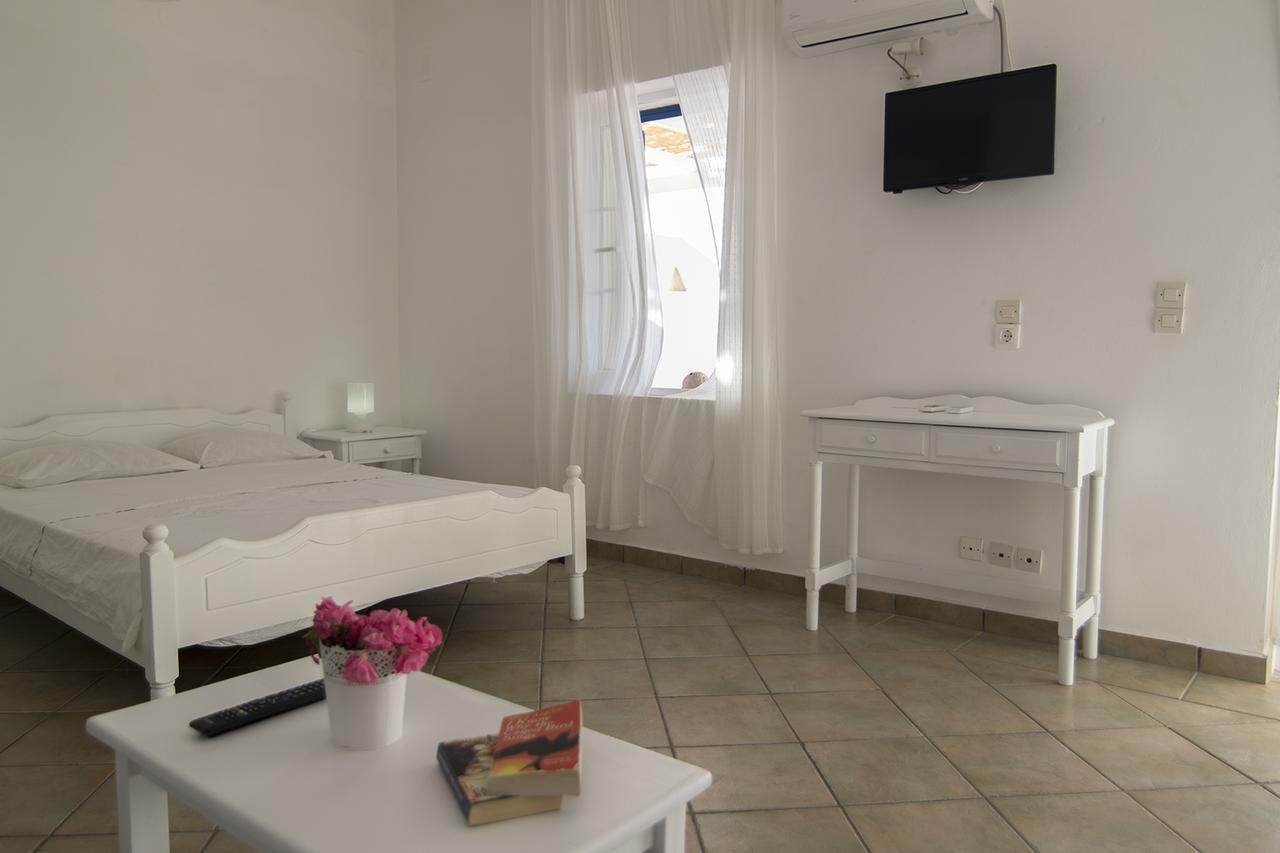 Armadoros Hotel / Ios Backpackers Ngoại thất bức ảnh