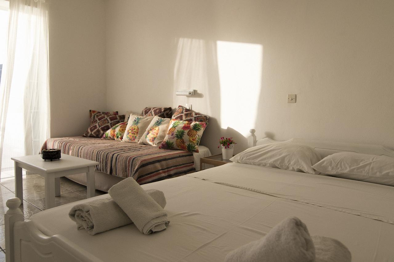 Armadoros Hotel / Ios Backpackers Ngoại thất bức ảnh