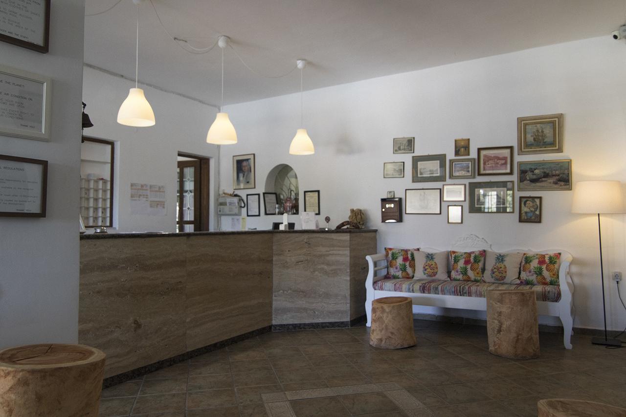 Armadoros Hotel / Ios Backpackers Ngoại thất bức ảnh