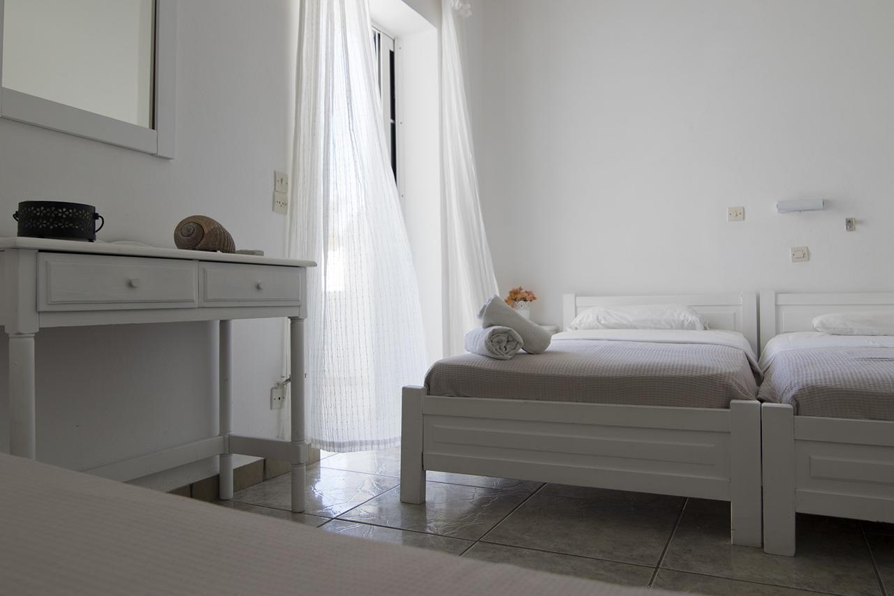 Armadoros Hotel / Ios Backpackers Ngoại thất bức ảnh